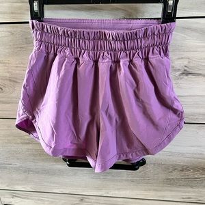 Lululemon Track That’s In wisteria purple